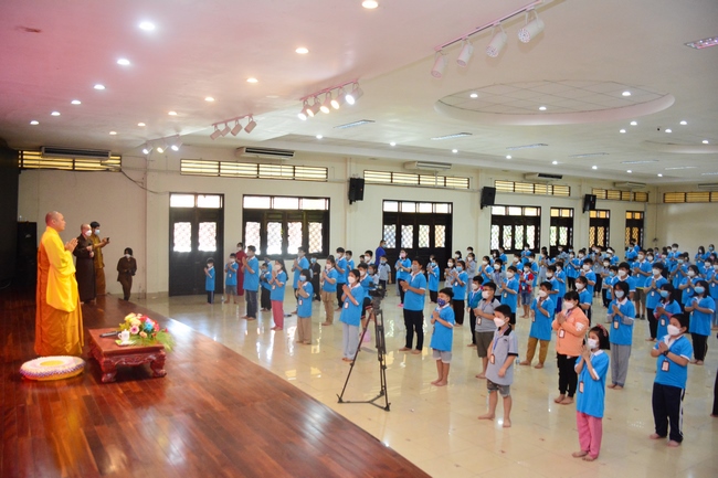 Khóa tu thanh thiếu niên